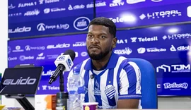 Mikael celebra retorno a Alagoas e projeta futuro com CSA na Série D