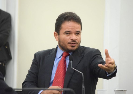 Dos 33 partidos no estado, sete siglas ainda estão sem diretório em Alagoas