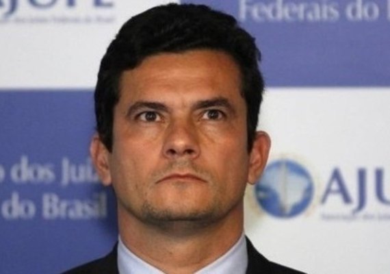 Defesa de Lula vai ao STF contra possível descumprimento de Moro