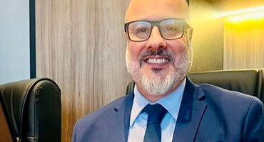 Dr. Gustavo Silveira: referência em imigração para o Paraguai e planejamento migratório dentro do Mercosul