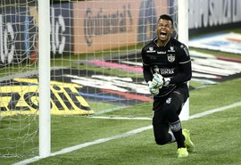 Diogo Silva lidera ranking de defesas difíceis da Série B