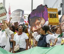 Nova Marcha das Mulheres Negras reúne milhares em Brasília contra o racismo