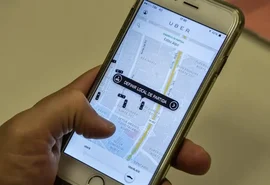 Uber é condenada a indenizar motorista por desativação irregular