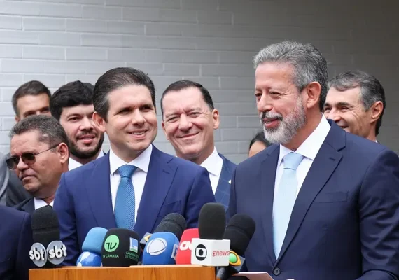 Previsível, Lira anuncia Motta como candidato à presidência da Câmara