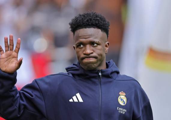 Vini Jr. é alvo de processo por perturbação do sossego no Rio de Janeiro