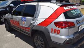 Acidente entre moto e carro deixa jovem gravemente ferido na AL-101