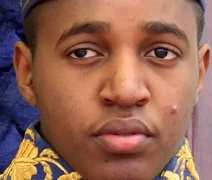 Morre aos 34 anos o rei Oyo, monarca mais jovem do mundo