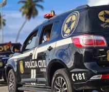 Celular furtado em shopping é recuperado após ser enterrado na praia de Jatiúca