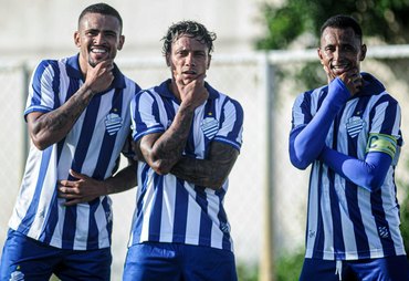 CSA fecha pré-temporada com vitória sobre o Confiança