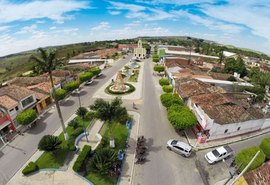 Criança de 8 anos morre vítima de bala perdida