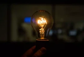 Bandeira vermelha: por mais um mês a Aneel mantém cobranças altas no consumo de energia