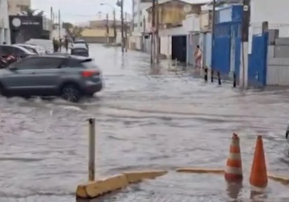 Chuvas deixam 40 desalojados e Defesa Civil mantém monitoramento em Maceió