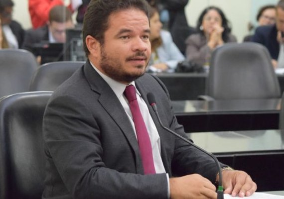 Marcelo Victor discorda sobre derrota do governo em eleição da ALE