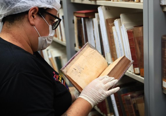 Secult e Ufal digitalizam obras raras da Biblioteca Pública Estadual em Maceió
