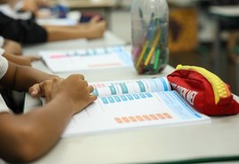 Educação política passa a integrar currículo escolar brasileiro