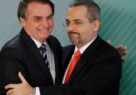 Mutirão pró-Aliança tem conservadores, tias do zap e fãs de Weintraub