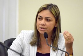 Flavia Cavalcante apresenta resultado dos seus cinco meses de mandato