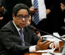Orlando Silva será relator de projeto que pune racismo nos estádios