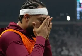 Memphis se irrita com Corinthians e pode levar dívida de 42 milhões à Fifa