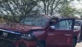 Acidente entre carro e moto deixa um morto e outro ferido em Delmiro Gouveia