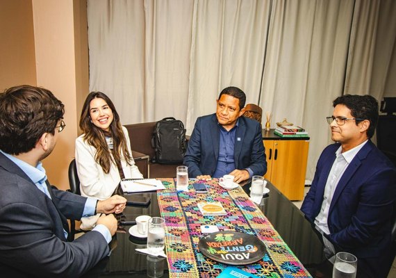 Governo de Alagoas articula parceria com Apex Brasil para fortalecer exportações e turismo internacional