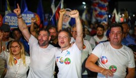 Caravana de Renan Filho leva mais de 10 mil pessoas às ruas em Piaçabuçu
