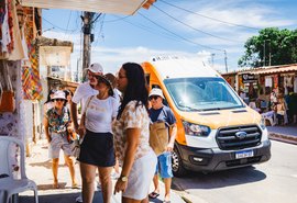 Turistas que chegam a Maceió em cruzeiros são levados de graça ao Pontal da Barra