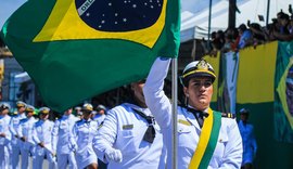 Desfile de 7 de setembro e manifestações reúnem milhares em Maceió