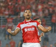 Mikael confirma permanência no CRB e mira acesso à Série A: “Um sonho”