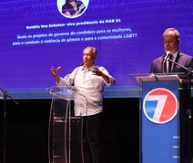 Professor Cícero Albuquerque defende os trabalhadores alagoanos no primeiro debate ao Governo do Estado