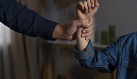 Homem suspeito de agredir a esposa é preso em Santana do Ipanema