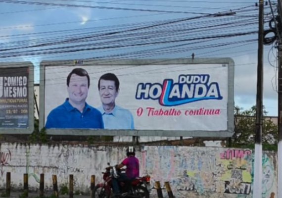 Prefeitura de Maceió oficia empresas para retirada de outdoors de 'cunho político'