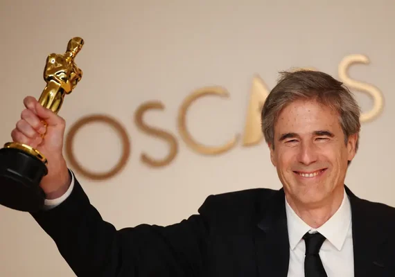 Ainda Estou Aqui vence Oscar de melhor filme estrangeiro