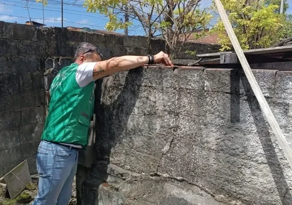 Empresa é autuada por lançar resíduos de concreto na rede de drenagem em Maceió