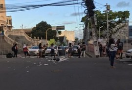 Familiares de presos seguem com protesto e bloqueiam ruas do Centro