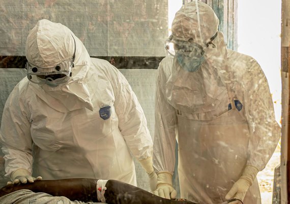 França confirma primeiro caso de Ebola em profissional de saúde