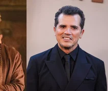 John Leguizamo passou até 14 horas por dia sem enxergar para papel em 'A Odisseia'