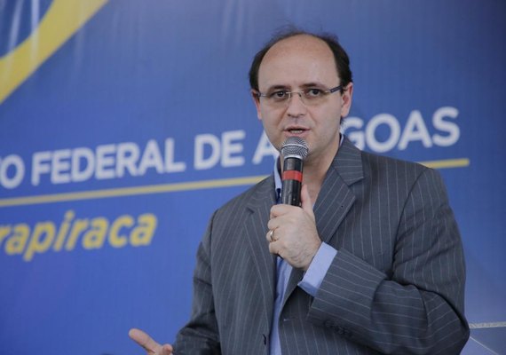 Ministro afirma que Alagoas elevou qualidade da educação de forma consistente em 4 anos