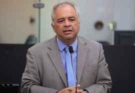 Silvio Camelo destaca lei que garante ciclovias em novas rodovias de Alagoas