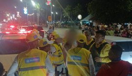 Motorista é preso por suspeita de embriaguez após acidente na orla de Maceió