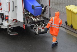 Coleta de lixo é suspensa após morte de gari atropelado