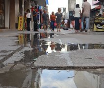 Comerciantes do Centro de Maceió clamam por reformas urgentes no calçadão