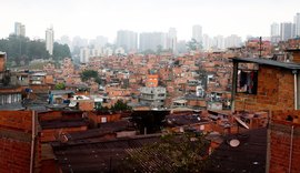 Duas em cada três favelas no país estão a menos de 2 km de hospitais