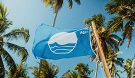 Praia do Patacho tem selo Bandeira Azul renovado