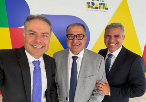 Renan Filho deixa Transportes e Santoro assume ministério com Praxedes na secretaria