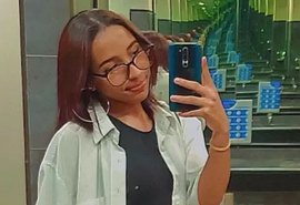 Jovem de 17 anos viraliza no TikTok após se candidatar para vaga de prostituta 'sem querer'