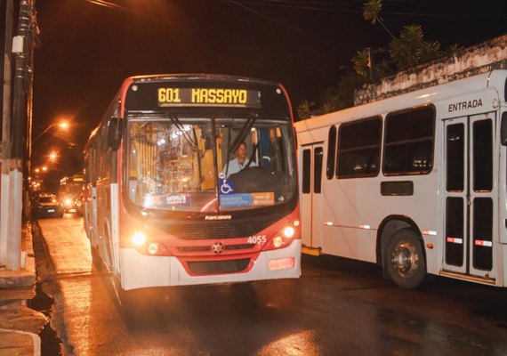 Em Jaraguá, polo Carlos Moura terá ônibus de graça a partir das 18h