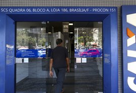 Caixa libera abono salarial para nascidos em setembro e outubro