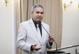 Deputado pede que governo reduza contribuição previdenciária dos militares de AL