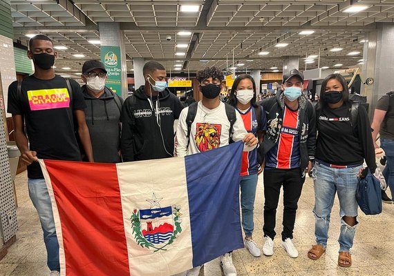 Alunos São José da Tapera e Paripueira viajam para o Acre e disputam seletiva nacional de vôlei de praia